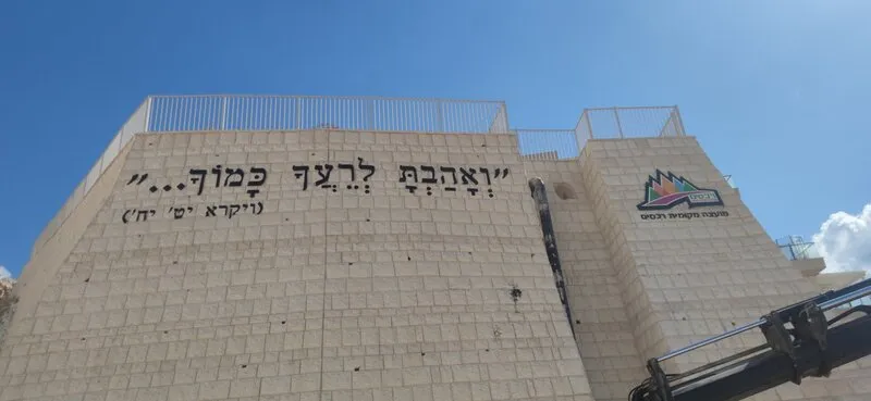 Оформление фасада