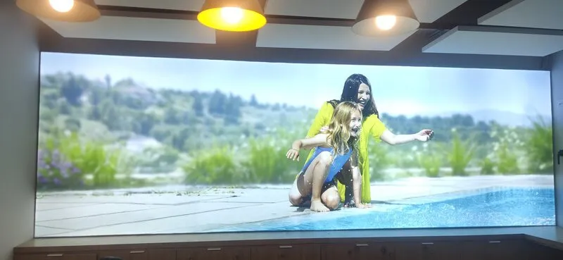 Световая панель с фотопечатью для офиса или шоурума