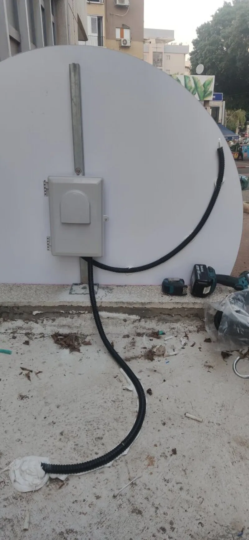 Круглая вывеска для салона красоты